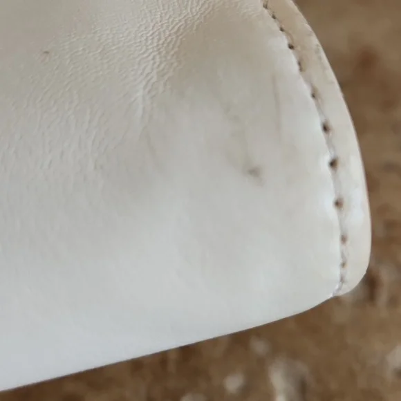 LONGCHAMP White Leather Wallet with Embossed Logo - Picture 5 of 16